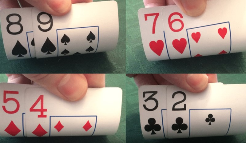 Những bộ lá suited connector trong poker